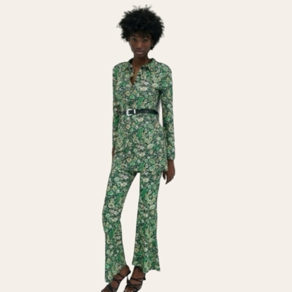 Zara Green Floral Satin Effect Wide Flare Stretch Pant ✨